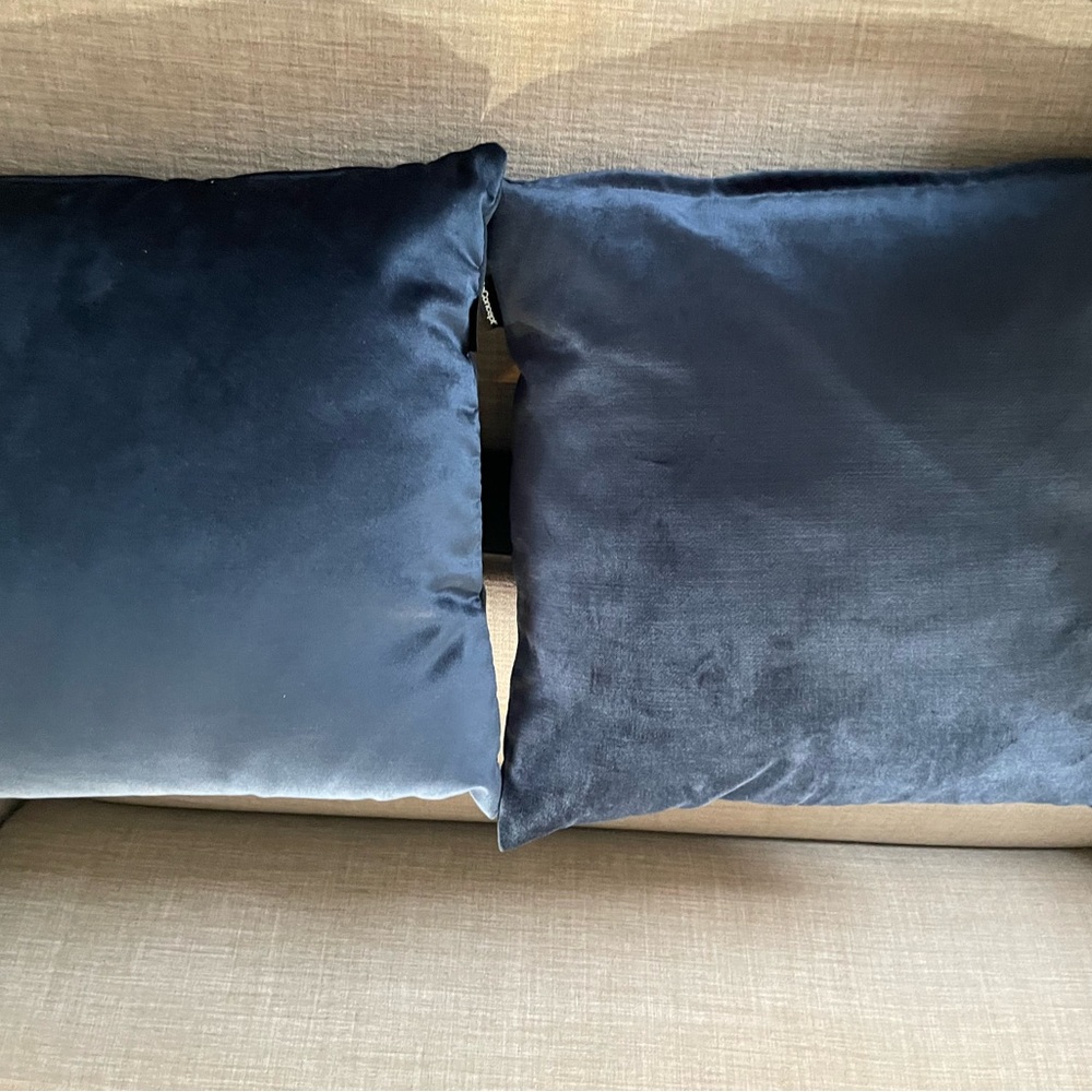 Elegant Dark Blue Velvet Accent Pillows